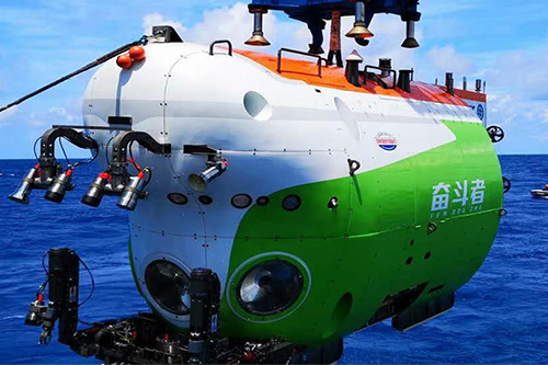 習(xí)近平致信祝賀“奮斗者”號全海深載人潛水器成功完成萬米海試并勝利返航