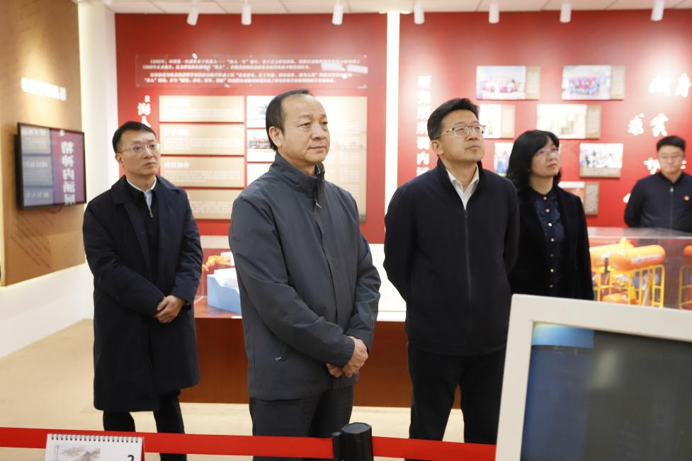 李和風(fēng)調(diào)研沈陽自動化所